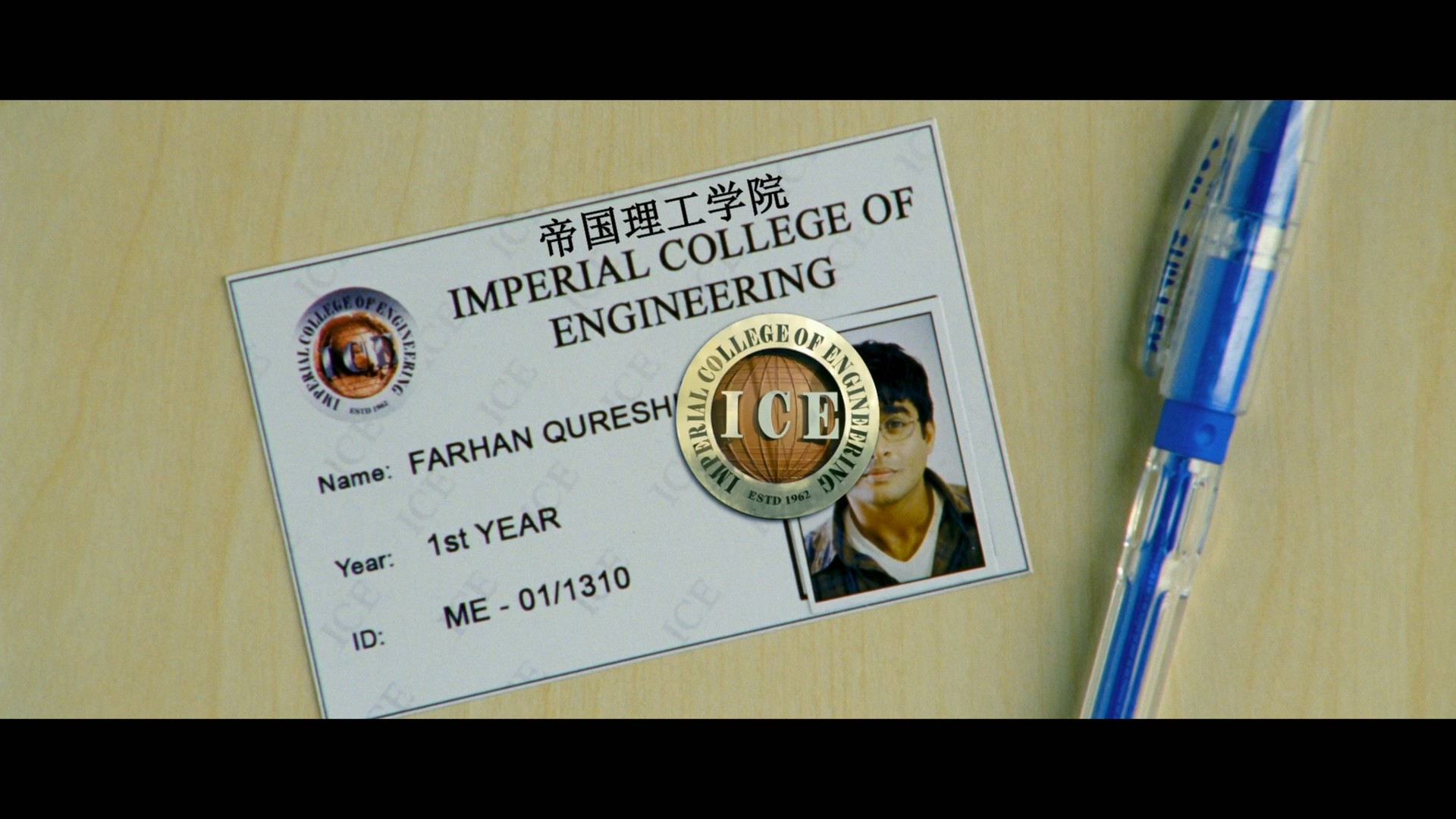 三傻大闹宝莱坞 (2009)【蓝光原盘REMUX】【次世代环绕声国英双语】内封简繁英双语特效字幕 [40.8G]