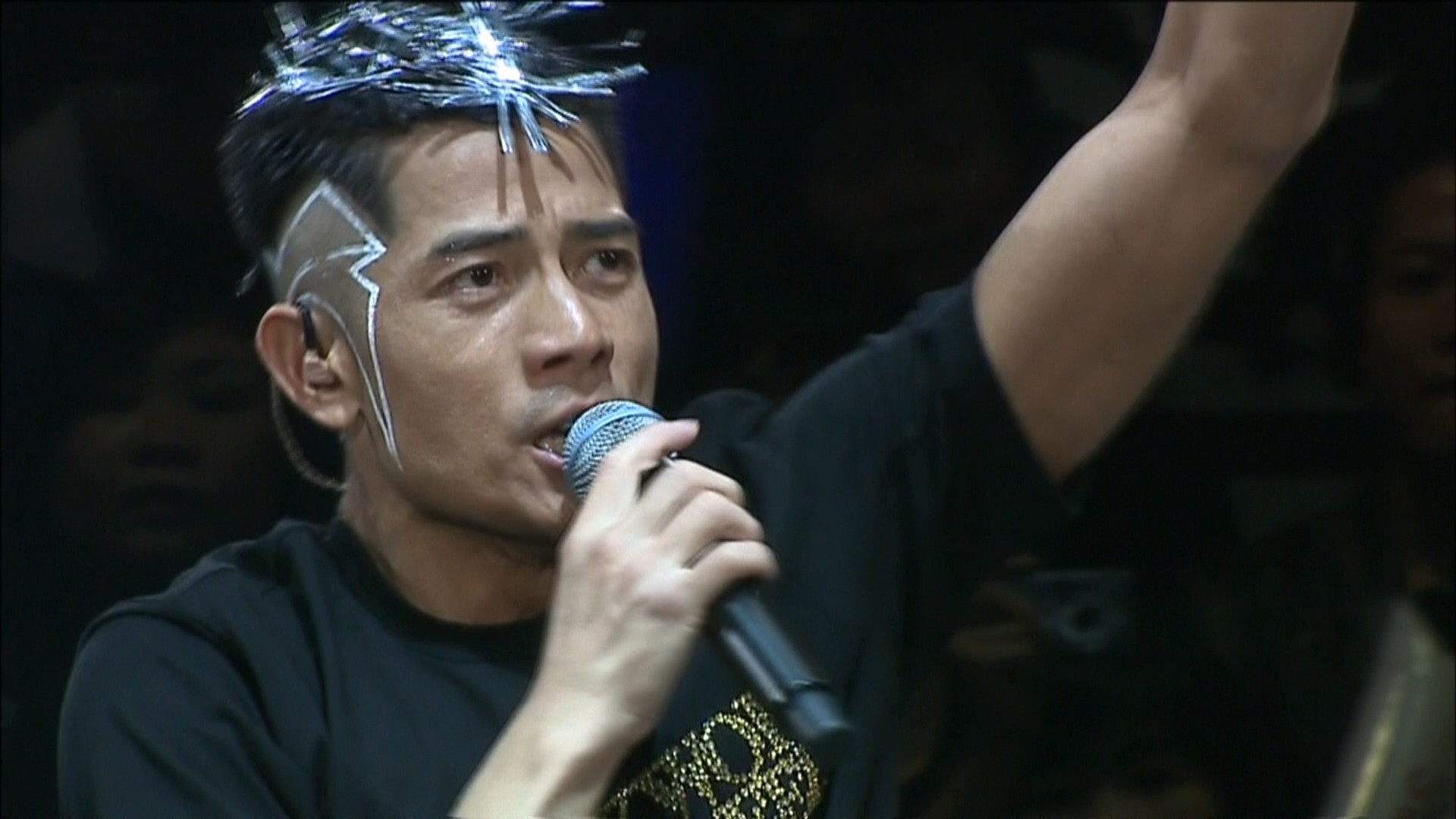 香港歌手《郭富城世界巡回演唱会》共五场合集 蓝光原盘+ REMUX【375G】